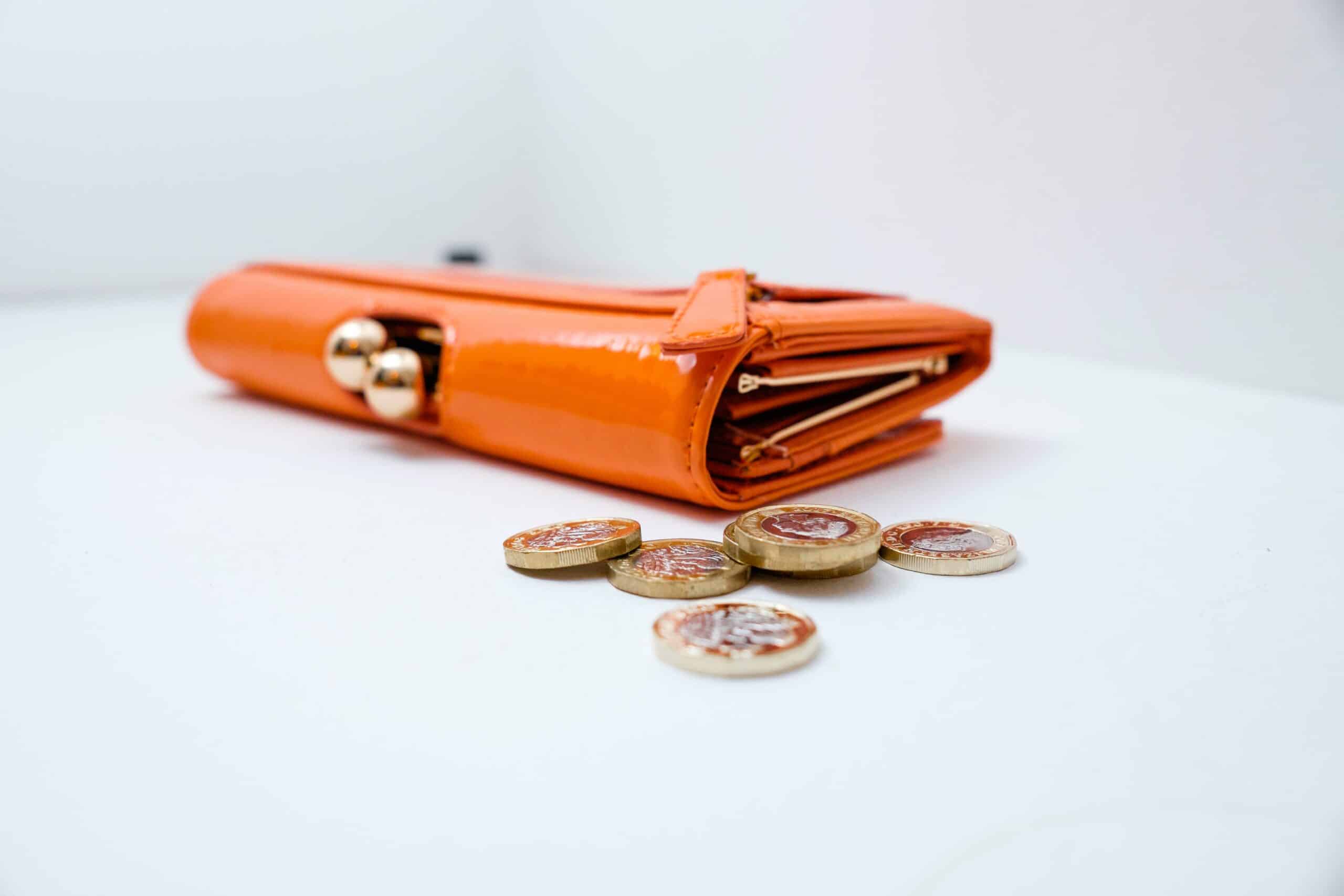 Orange wallet finance